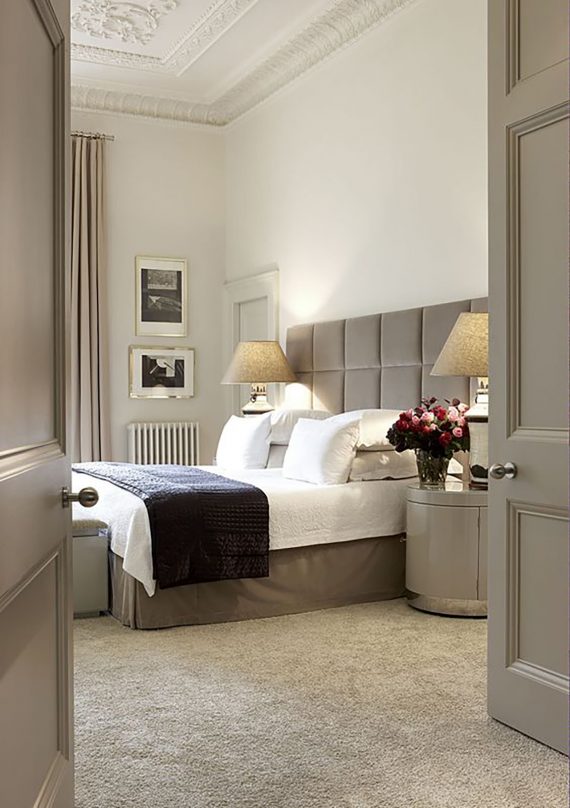 Cool bedrooms: Transform your bedroom into a Boudoir