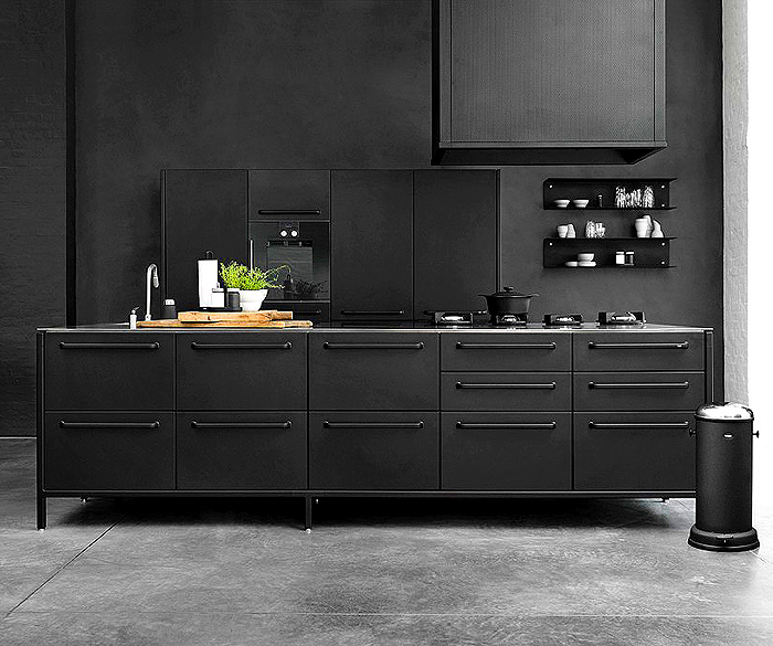 Designbx_BoostYourMoodWithColour_Article_Image_Black_1