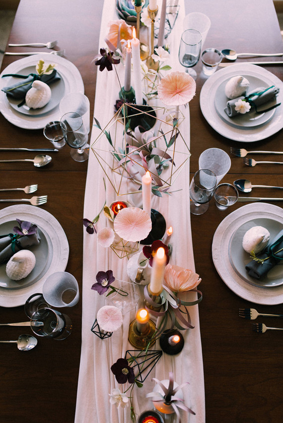 DesignBX_Holidaytable_PaperFlowers