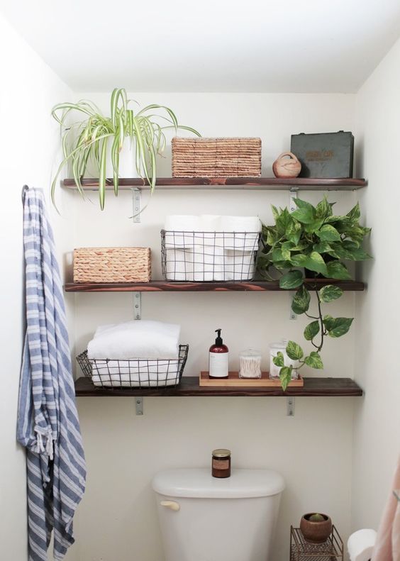 45+ Hanging Bathroom Storage Ideas for Maximizing Your Bathroom Space   Bathroom basket storage, Small bathroom storage, Laundry room baskets