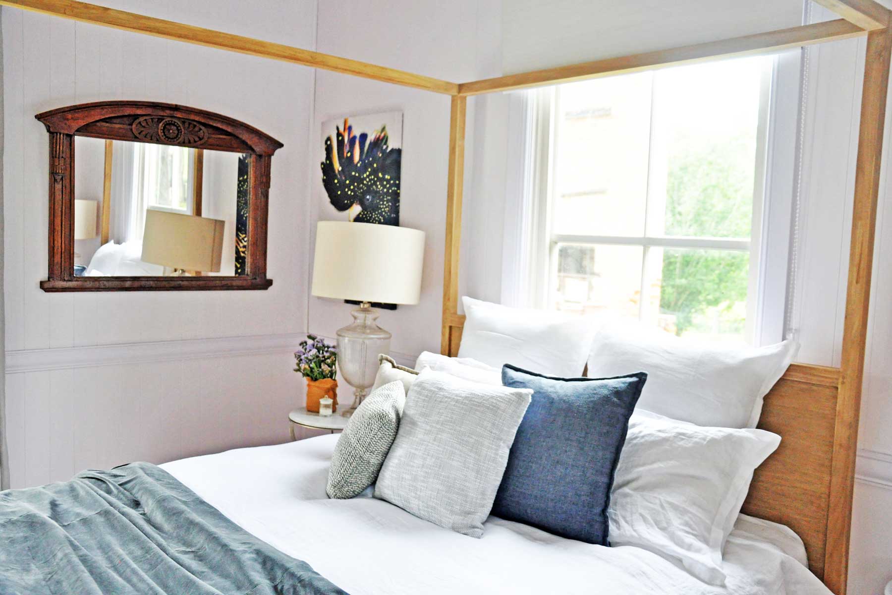 Andy's Hunter Valley old school house - after - bed