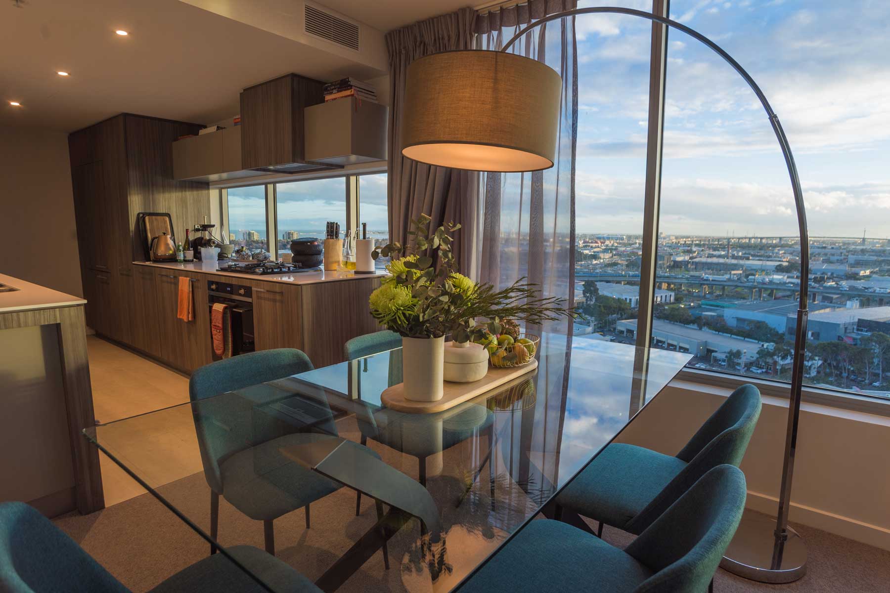 Pearl's Scandi Water View City Apartment - after - lamp