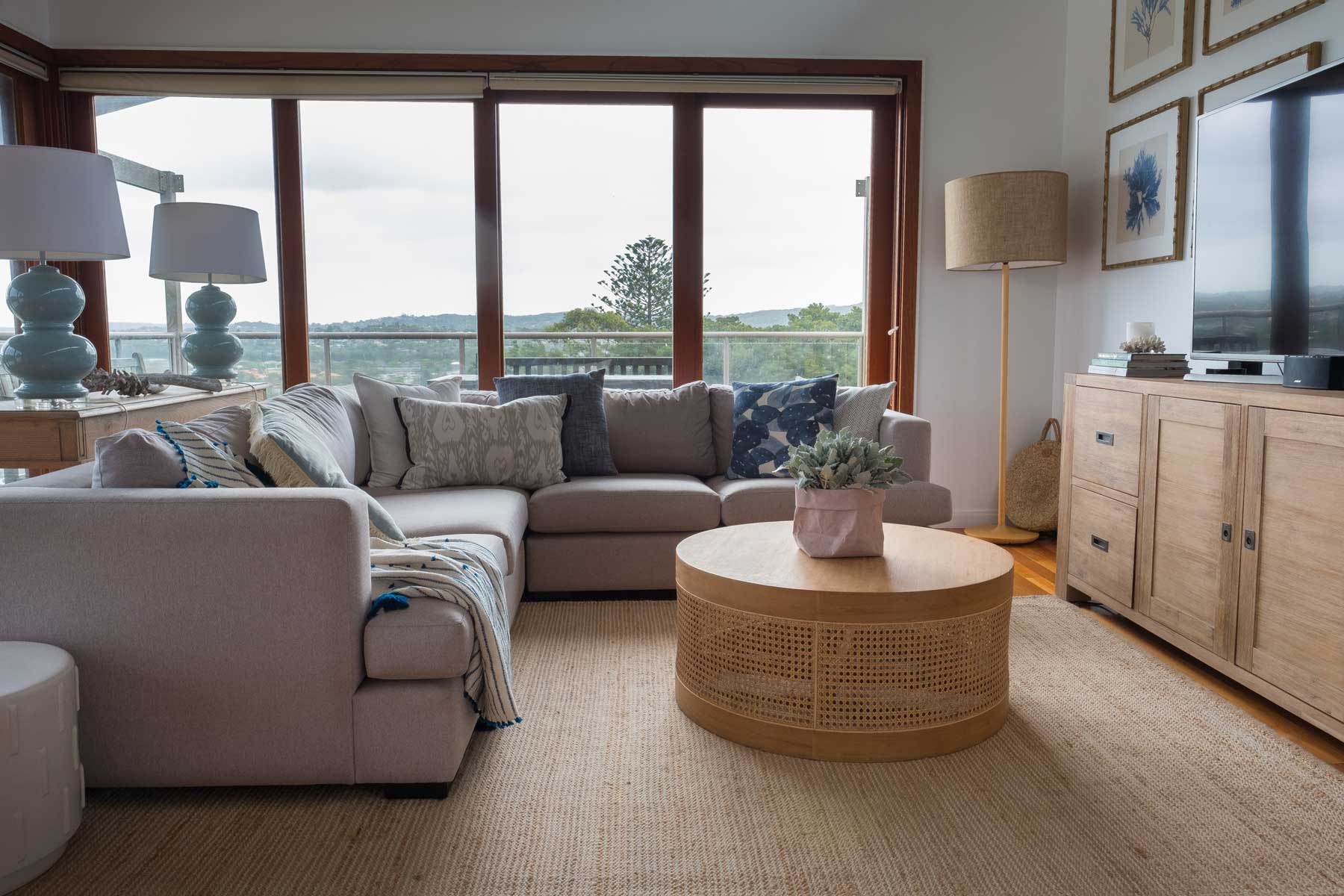 Pippa's Open Plan Coastal Retreat - after - couch