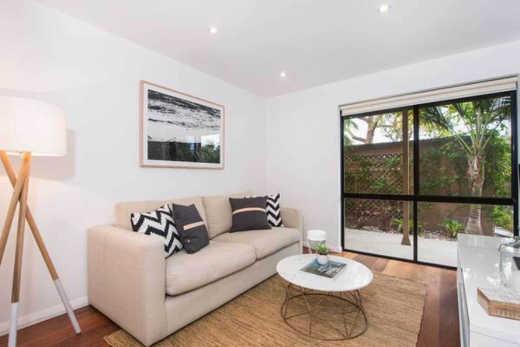 Rebecca's Modern Kid's Playroom - before - entry