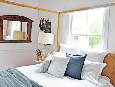 clean bedroom that create perfect sleeping environment